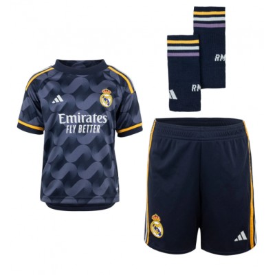 Otroški Nogometni dresi Real Madrid Jude Bellingham #5 Gostujoči 2023-24 Kratek Rokav (+ Kratke hlače)